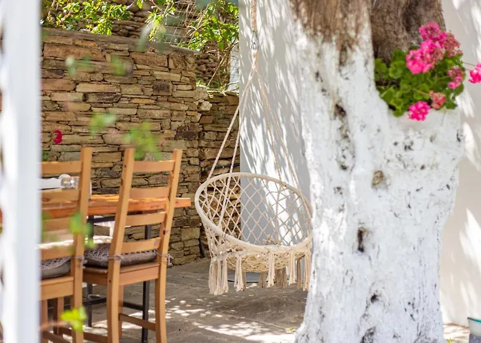 Small Paradise * Άνδρος