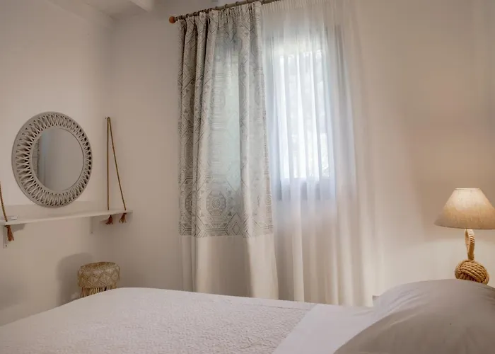 Small Paradise * Άνδρος