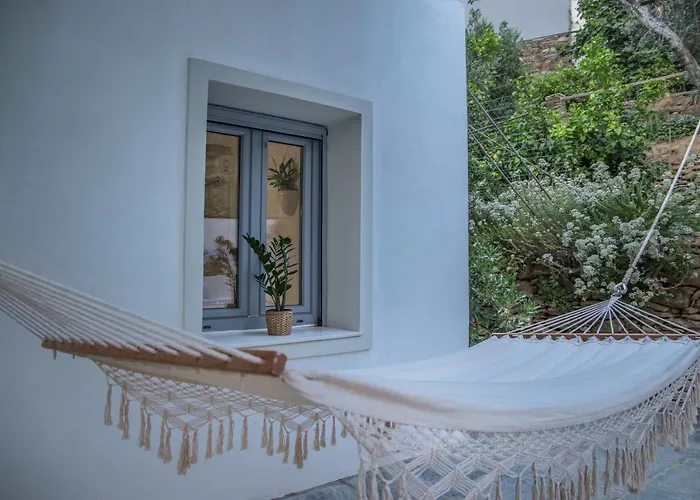 Small Paradise * Άνδρος